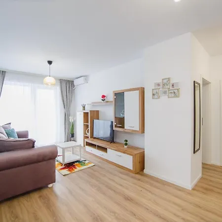 Duet Blanc Apartment Oradea Exterior photo