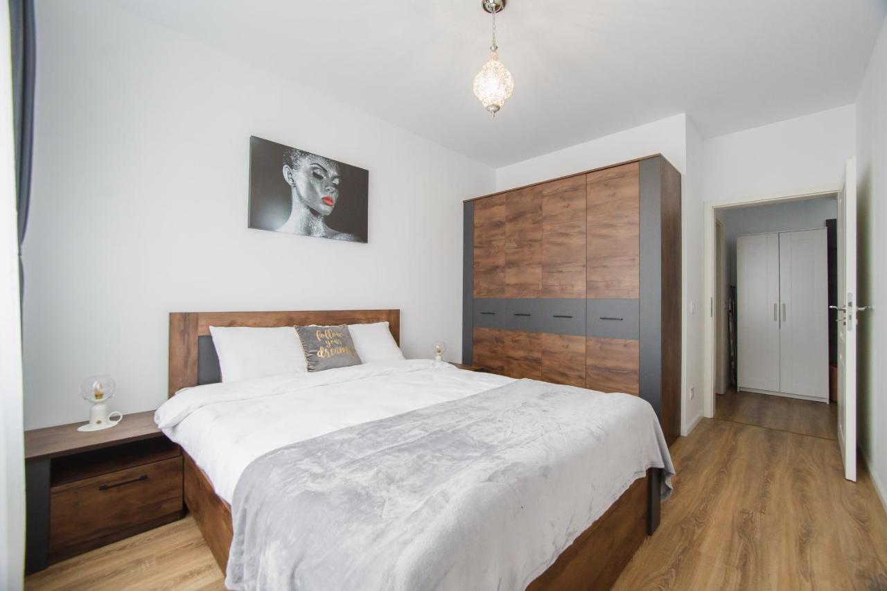 Duet Blanc Apartment Oradea