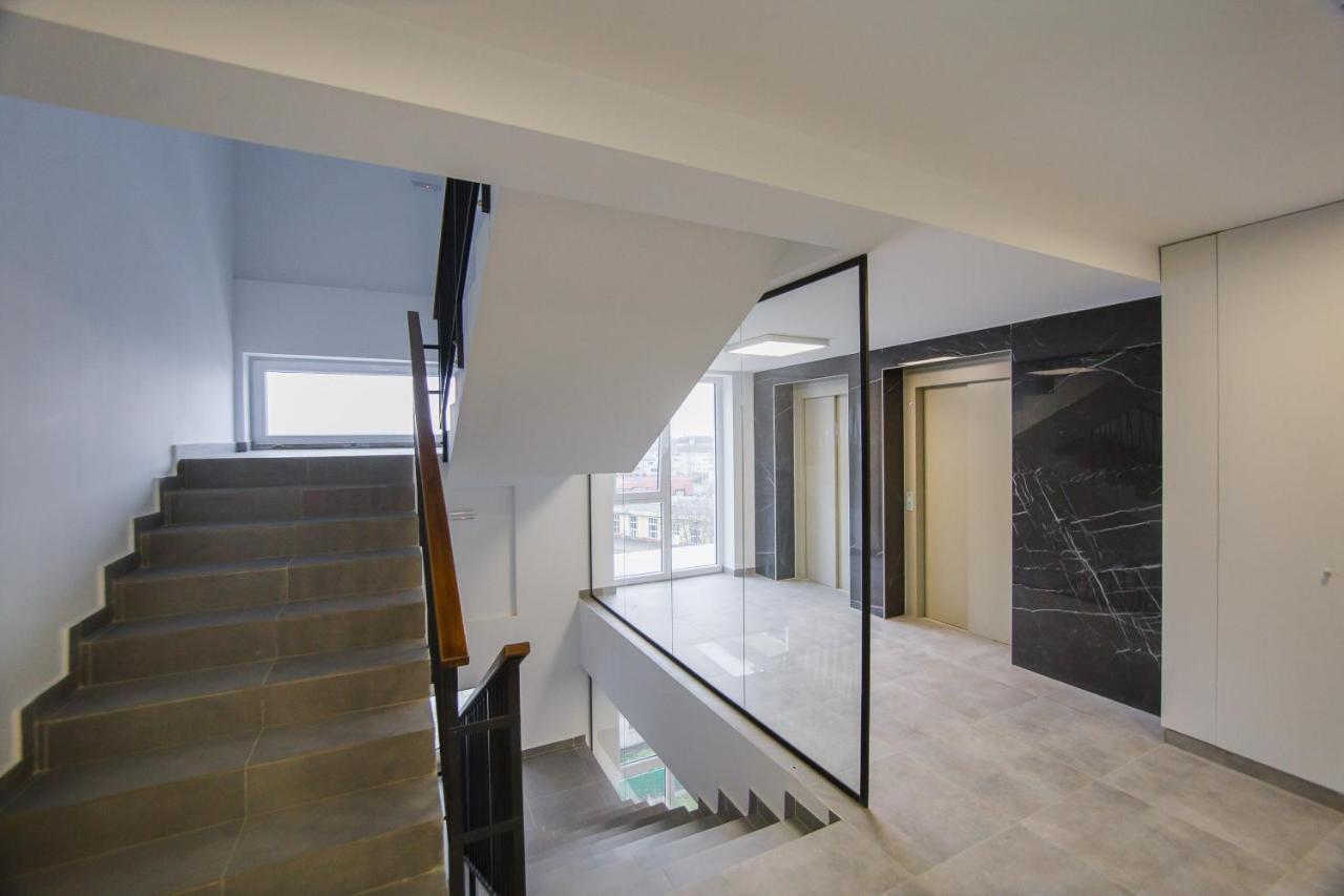Apartment Duet Blanc *